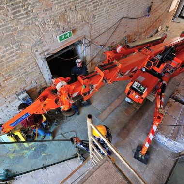 
												Sektor:Montering av glass												