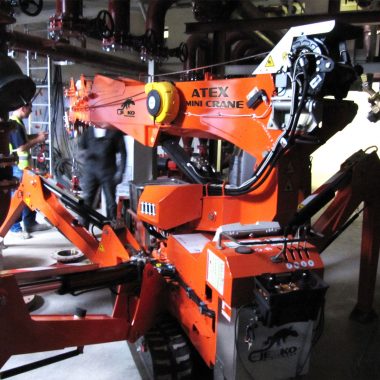 
												Sektor:Oljeindustri, kjemisk industri, gruvedrift, forsvaret												